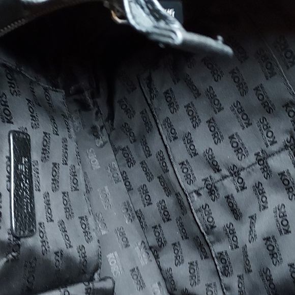 SOLD Michael Kors Large Pebbled Leather Bag, EUC - Picture 9 of 12